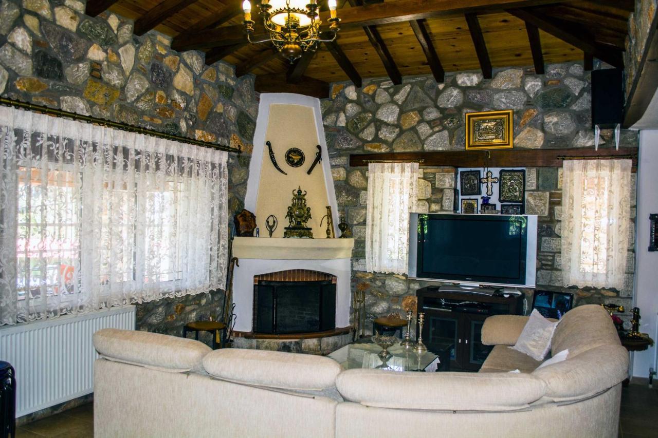 Villa Gem Moni Evaggelistrias Dış mekan fotoğraf