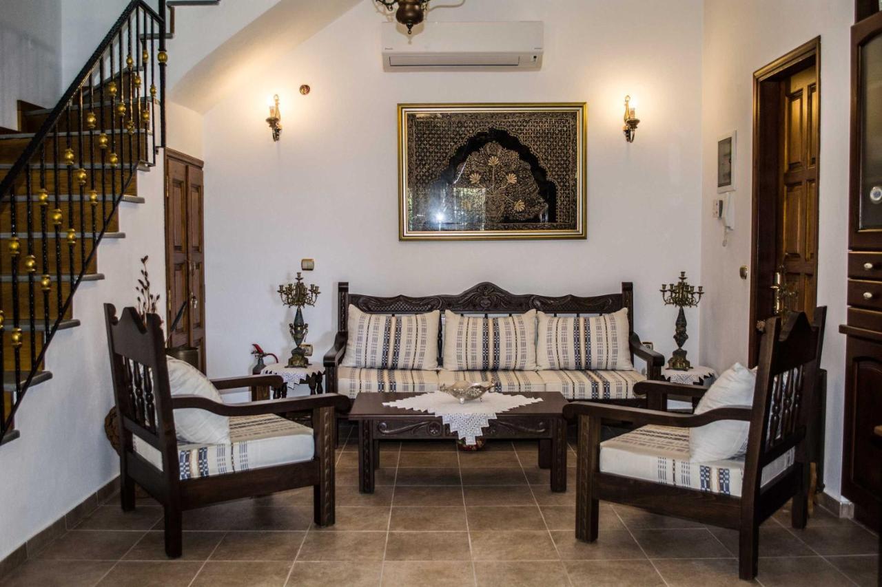 Villa Gem Moni Evaggelistrias Dış mekan fotoğraf